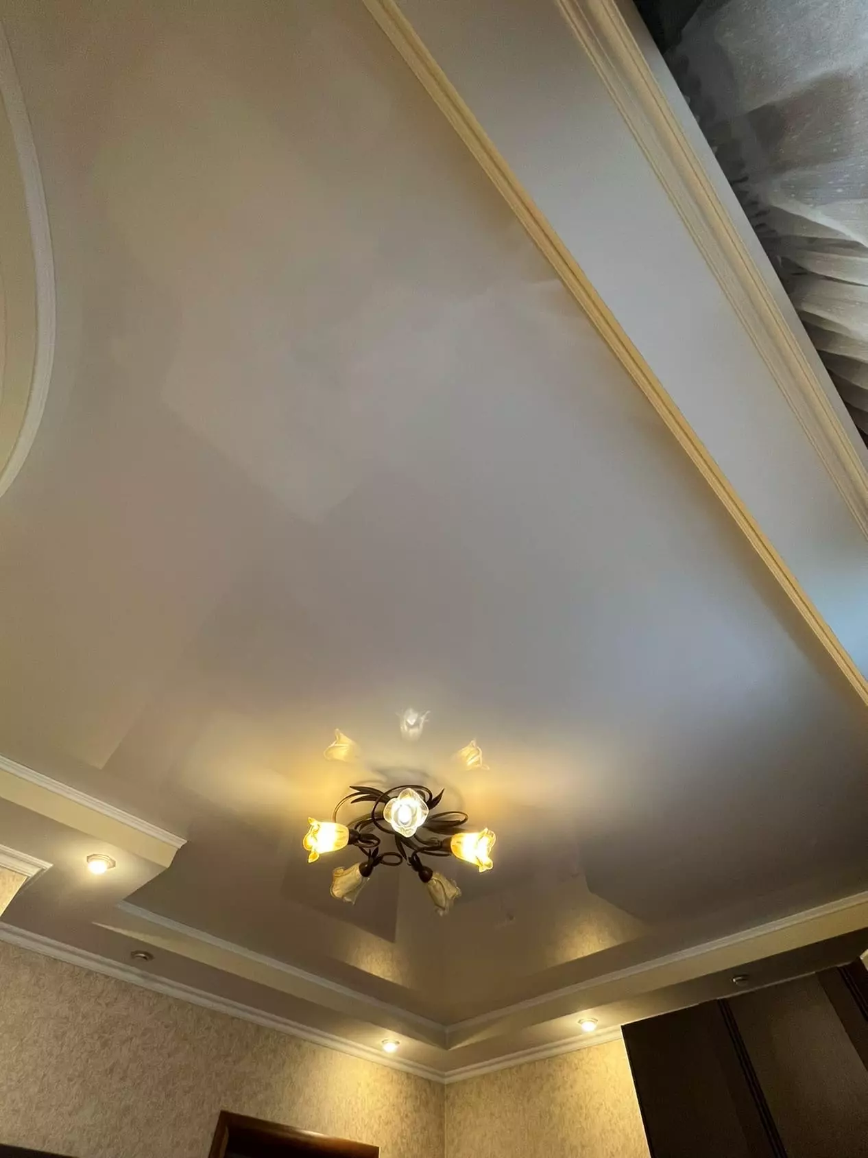 Луганск, проспект Дружбы народов, 33, фото 2